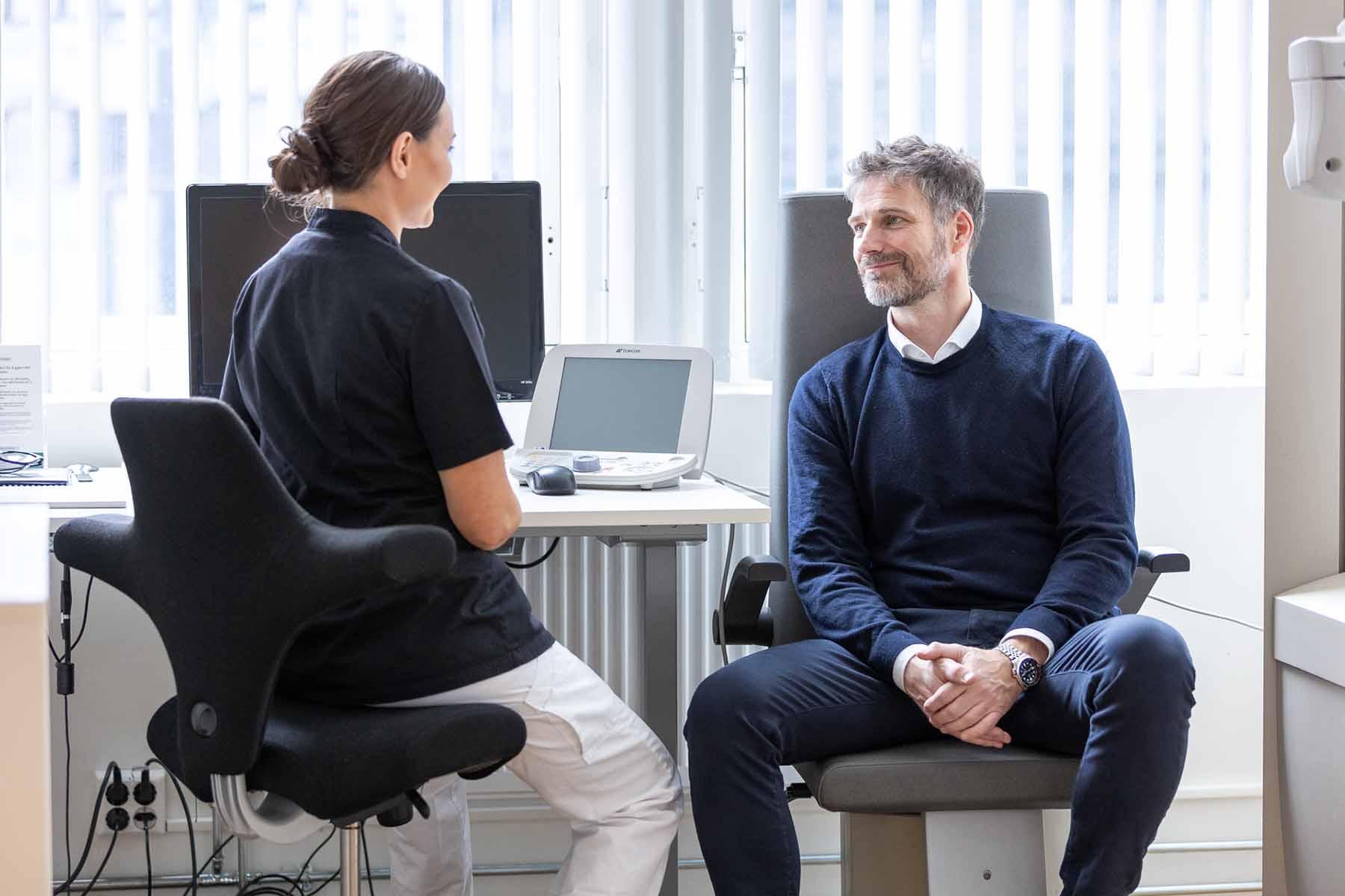 Patient vid återbesök hos Memira